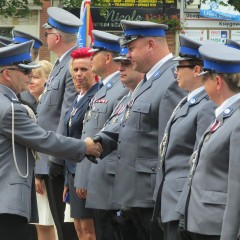 AWANSE, NAGRODY I ODZNACZENIA DLA FUNKCJONARIUSZY KOMENDY POWIATOWEJ POLICJI W WOŁOMINIE…