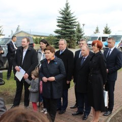 Premier Beata Szydło uczestniczyła w składaniu wniosku wielodzietnej rodziny z gminy Zatory