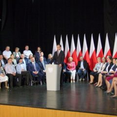 Premier Mateusz Morawiecki spotkał się z mieszkańcami Węgrowa