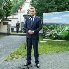 Błaszczak oficjalnie potwierdził – Muzeum w Ossowie powstanie do 2020 roku