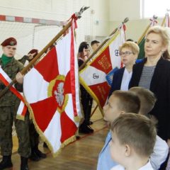 Społeczność Szkoły w Starych Załubicach uczciła 77. rocznicę utworzenia Armii Krajowej