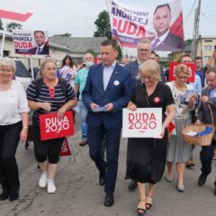 Minister Mariusz Błaszczak z wizytą w Radzyminie, Wołominie i Poświętnem