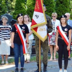 Mieszkańcy uczcili 76. rocznicę wybuchu Powstania Warszawskiego i zdobycia Radzymina przez Armię Krajową