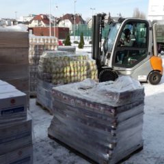 Żołnierze dostarczyli 22 tony żywności dla mieszkańców Ostrołęki i gminy Zaręby Kościelne