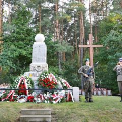 Bohaterom spod Wólki Radzymińskiej i Nieporętu winni jesteśmy cześć i wieczną pamięć!