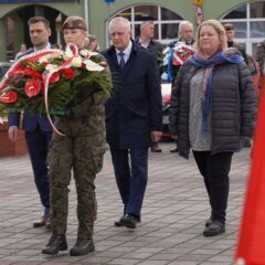Serock uczcił Dzień Pamięci Ofiar Zbrodni Katyńskiej