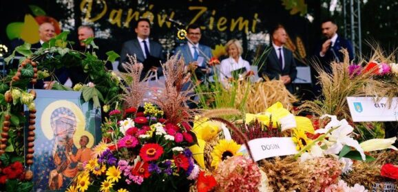 Święto Darów Ziemi w Woli Kiełpińskiej – wokół tradycji i dziękczynienia…