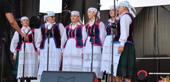 Roztańczony i rozśpiewany dzień obchodów 45. Dni Broku i Puszczy Białej
