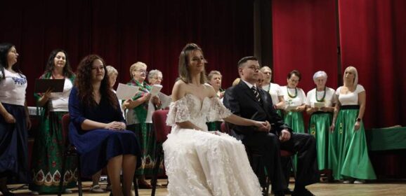 Krystyna i Zdzisław zaprosili na wesele….