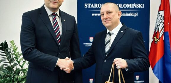 Starosta spotkał się z byłym i nowym Komendantem Powiatowym Policji w Wołominie