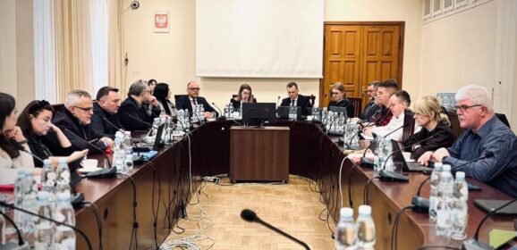 Powiat i Miasto łączą siły. Ważne inwestycje drogowe w Kobyłce