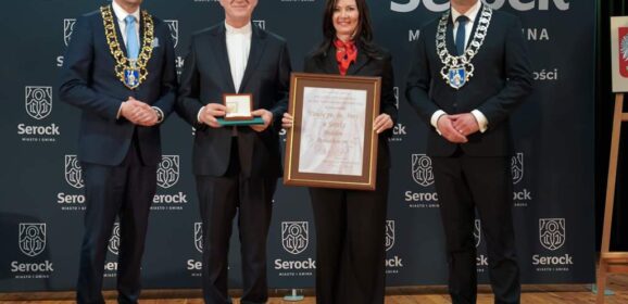 Serock świętuje jubileusz 500-lecia Kościoła Zwiastowania NMP – Uroczysta sesja Rady Miejskiej oraz konferencja naukowa