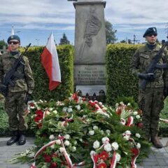 Cześć i chwała bohaterom! Obchody106. rocznicy Bitwy Warszawskiej 1920 roku w Ząbkach