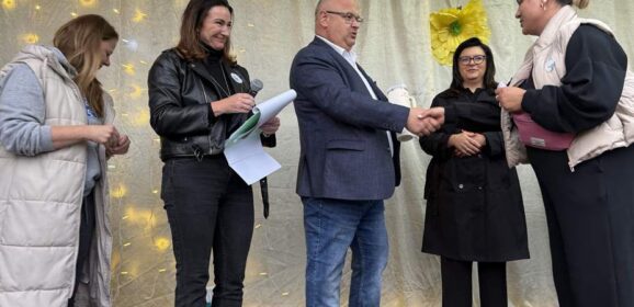 „Pod skrzydłami bociana” – rodzinny piknik profilaktyczny w Brańszczyku