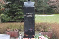 kurierw_13