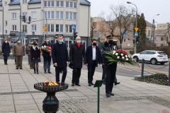 kurierw_23