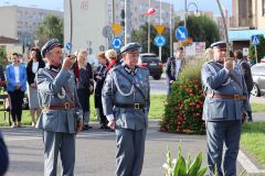 kurierw_24
