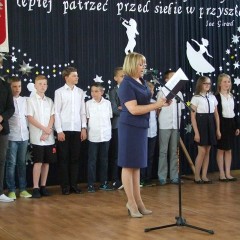Dyplomy i nagrody dla uzdolnionych wyszkowskich uczniów