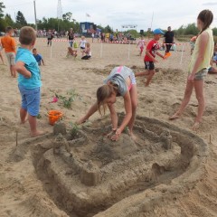 Bawiliśmy się wspólnie na miejskiej plaży