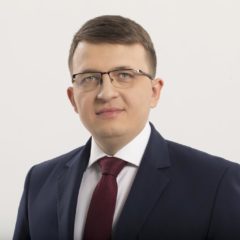 Nocne wotum zaufania dla burmistrza Krzysztofa Chacińskiego