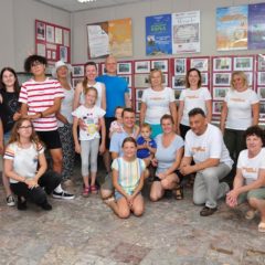 Wędrowali po Wyszkowie śladami 70. urodzin Biblioteki
