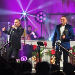 Wyjątkowy, piękny, fantastyczny, wspaniały… koncert Golec uOrkiestry w Wyszkowie