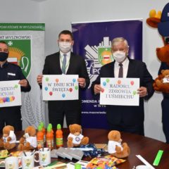 Uśmiech dziecka rozwesela świat