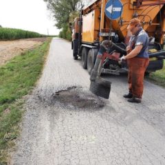 Remonty cząstkowe dróg gminnych w gminie Andrzejewo