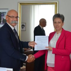 Podpisano umowę na realizację inwestycji pn.: „Rozbudowa mostu wraz z dojazdami w miejscowości Gostkowo oraz przebudowa drogi powiatowej nr 2611W”