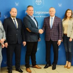 Podpisano umowę na projekt budynku LO w Stanisławowie Pierwszym