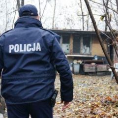 WSPÓLNIE URATUJMY OSOBY PRZED WYCHŁODZENIEM – apel wyszkowskich policjantów