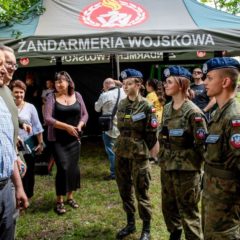 Piknik wojskowy „Zostań Żołnierzem Rzeczypospolitej” w Chrzęsnem z udziałem Ministra Obrony Narodowej Mariusza Błaszczaka