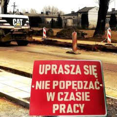 Roboty drogowe w al. Jana Pawła II potrwają. (Co najmniej do końca sierpnia… lub lata)