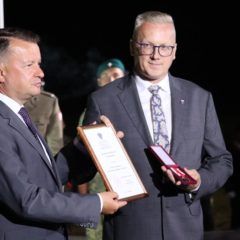 Starostwo Powiatowe w Wołominie odznaczone Złotym Medalem za Zasługi dla Obronności Kraju!