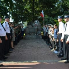 Cześć i chwała Bohaterom