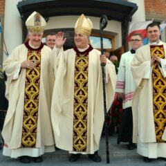 Nuncjusz Apostolski abp Salvatore Pennacchio w Radzyminie: Maryja, Łaskawa Pani chce ochronić Ojczyznę Bohaterów spod Radzymina…