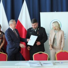 Duże dofinansowanie do wyposażenia dla OSP i Młodzieżowych Drużyn Pożarniczych oraz działań z zakresu ochrony powietrza trafiło do jednostek z powiatu makowskiego i pułtuskiego