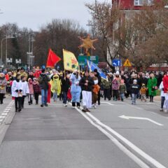 Wyszkowianie świętowali Objawienie Pańskie modlitwą i uroczystym Orszakiem Trzech Króli