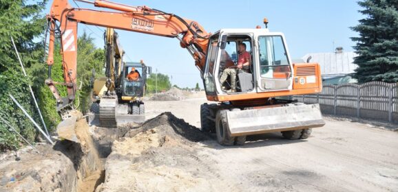 Budowa parkingu przy Cmentarzu Parafialnym w Małkini Górnej