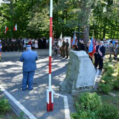 Obchody 103. Rocznicy Bitwy Warszawskiej w Rybienku Leśnym