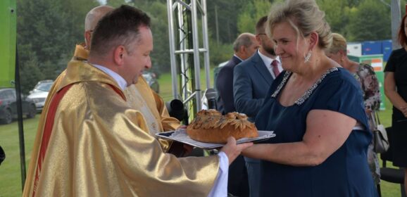 Dożynki Gminno – Parafialne – Mieszkańcy Gminy Małkinia Górna dziękowali za tegoroczne plony
