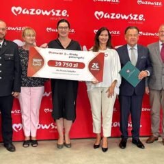 Marszałek Adam Struzik w Kobyłce podpisał umowy z jednostkami OSP z terenu Powiatów: Wołomińskiego, Legionowskiego i Otwockiego