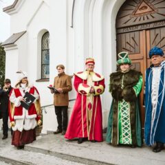 Orszak Trzech Króli dotarł do Dąbrówki