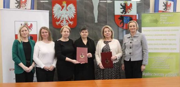 Podpisanie porozumienia o współpracy na rzecz rozwoju ekonomii społecznej na terenie Powiatu Węgrowskiego
