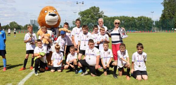 Otwarcie kompleksu sportowego K.S. Iskra Zaręby Kościelne!