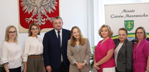 Minister funduszy i Polityki Regionalnej Katarzyna Pełczyńska-Nałęcz z wizytą w Ostrowi Mazowieckiej