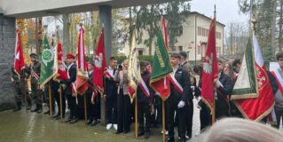 Odsłonięcie tablicy upamiętniającej Tajne Nauczanie w Radzyminie