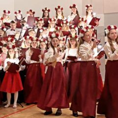 „RÓŻA POLSKA”- Spektakl Teatralny na Święto Niepodległości w wykonaniu Uczniów SP nr 1 w Słupnie