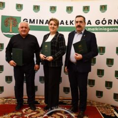 Umowa na budowę drogi gminnej w Małkini Górnej relacji ul. Kościelna – ul. Ostrowska – podpisana!