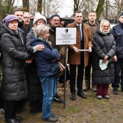 W Kobyłce posadzono kolejny Dąb Pamięci